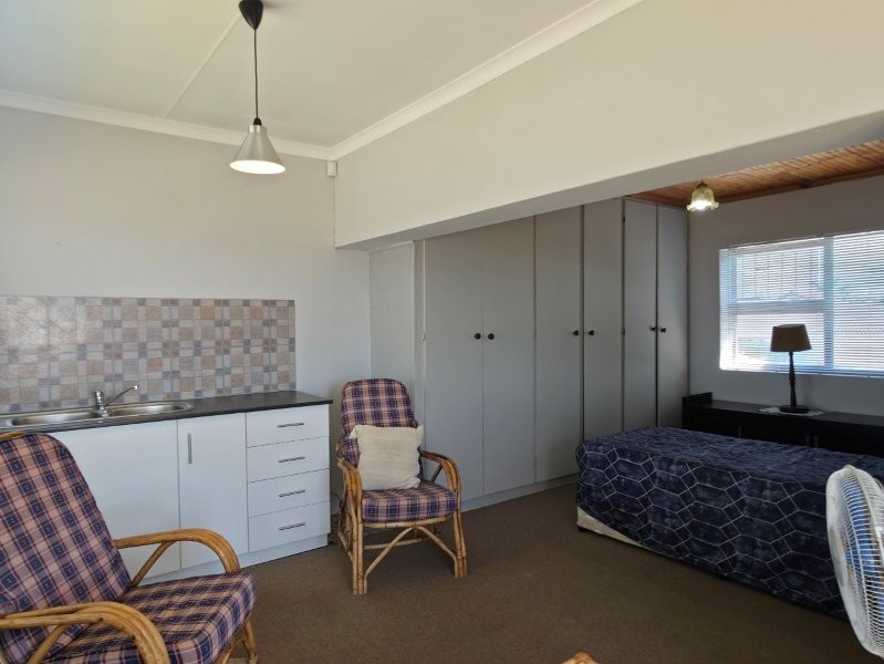 3 Bedroom Property for Sale in Wavecrest Eastern Cape